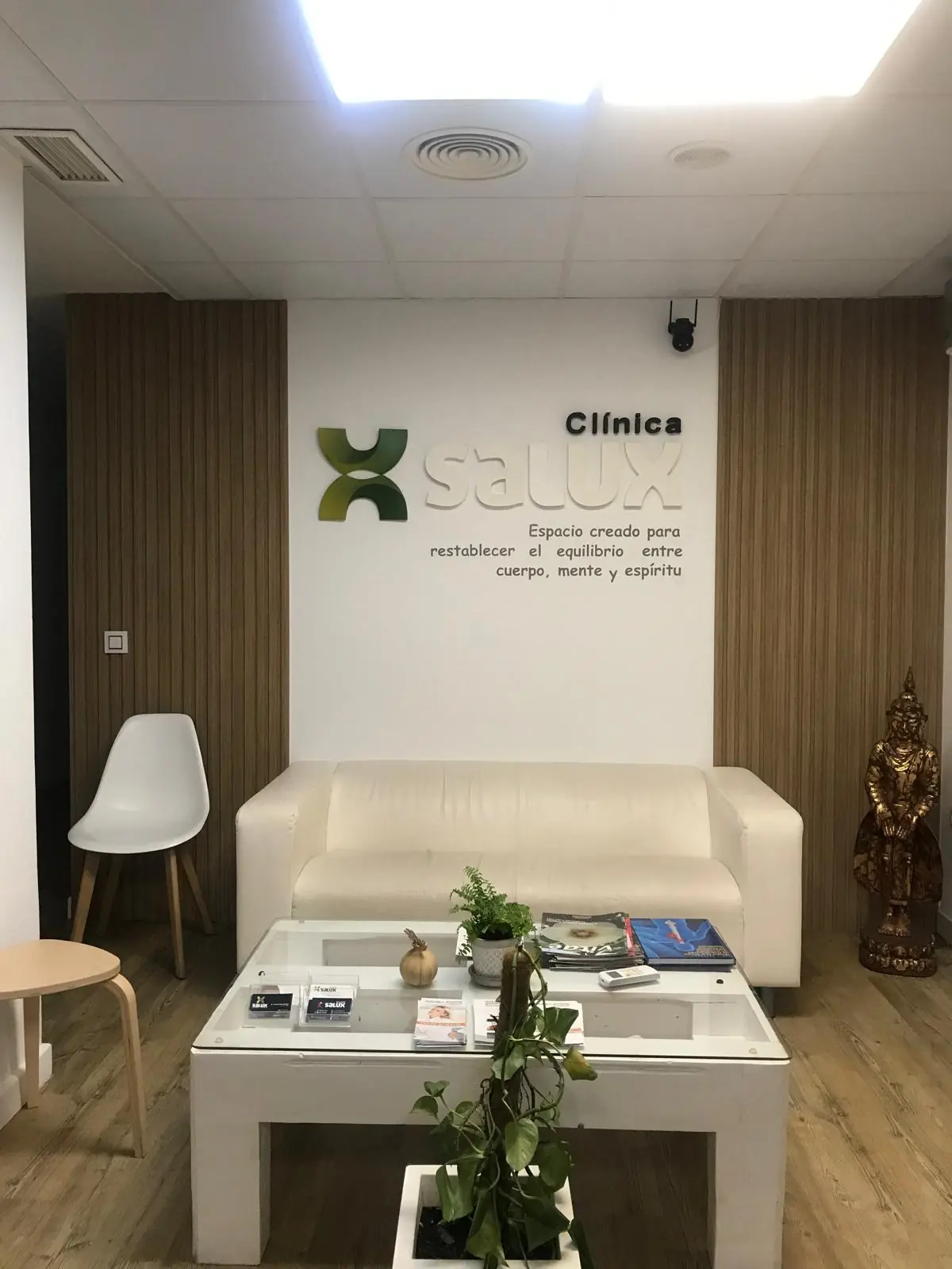 Recepción de Clínica Salux